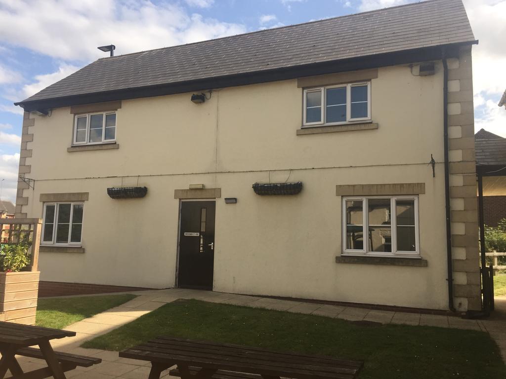 The Norfolk Arms, Chapeltown Hotel Sheffield Room photo